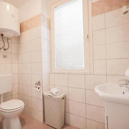 Sea Organ 2 アパート ザダル